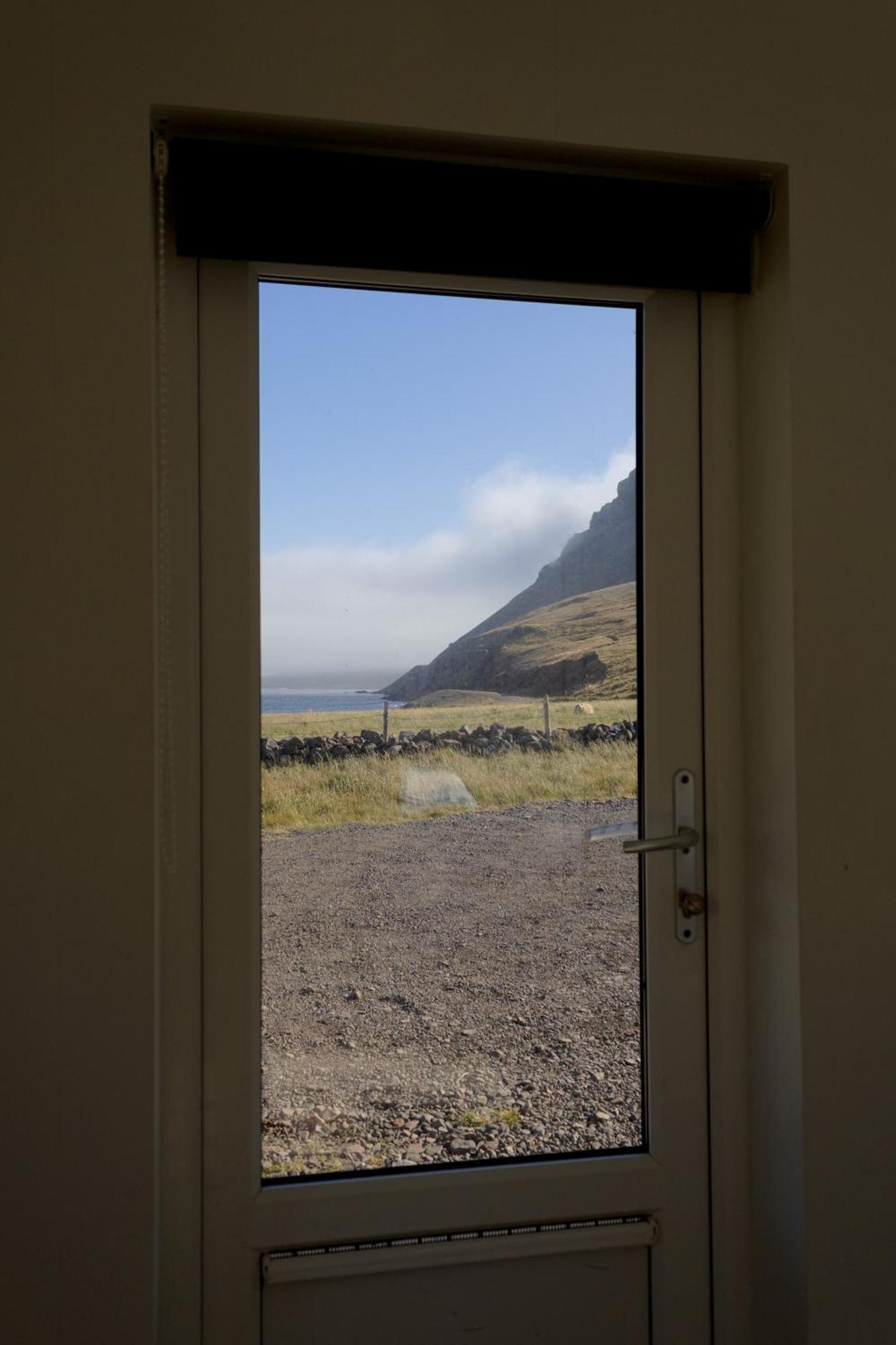 Urdartindur Guesthouse And Cottages Northurfjorthur Habitación foto